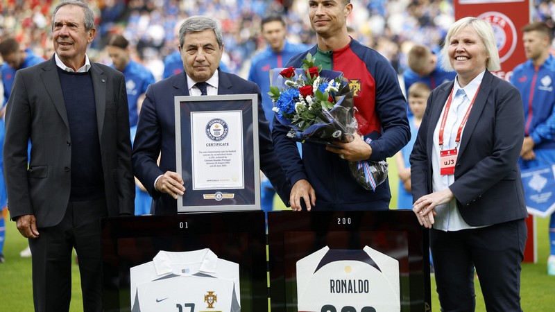 Cùng với đó là rất nhiều kỷ lục của Ronaldo