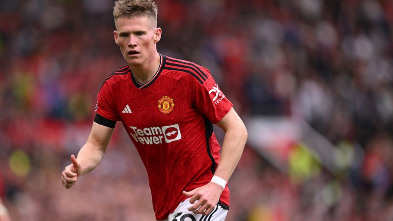 McTominay cũng là cái tên ấn tượng của bóng đá Scotland