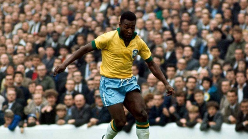 Pelé là cái tên xứng đáng nhất cho danh hiệu đó
