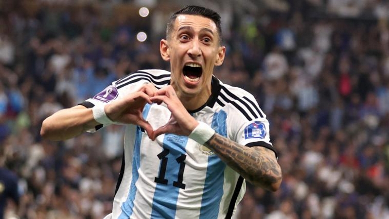 Ángel Di María cũng là một quái kiệt bên cánh phải